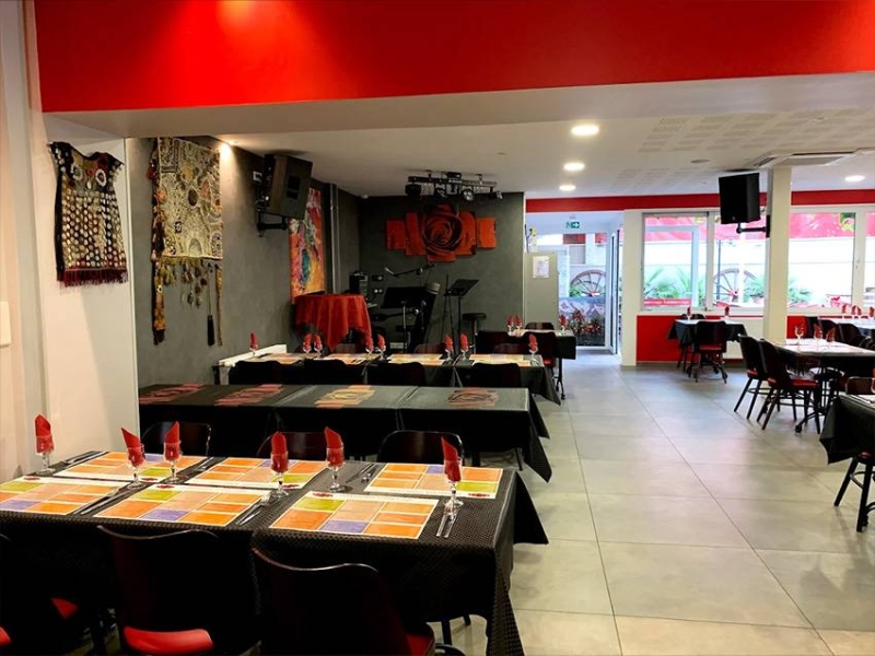 Adresse - Horaires - Téléphone - La Rose Rouge - Restaurant Decines Charpieu - Restaurant Villeurbanne halal