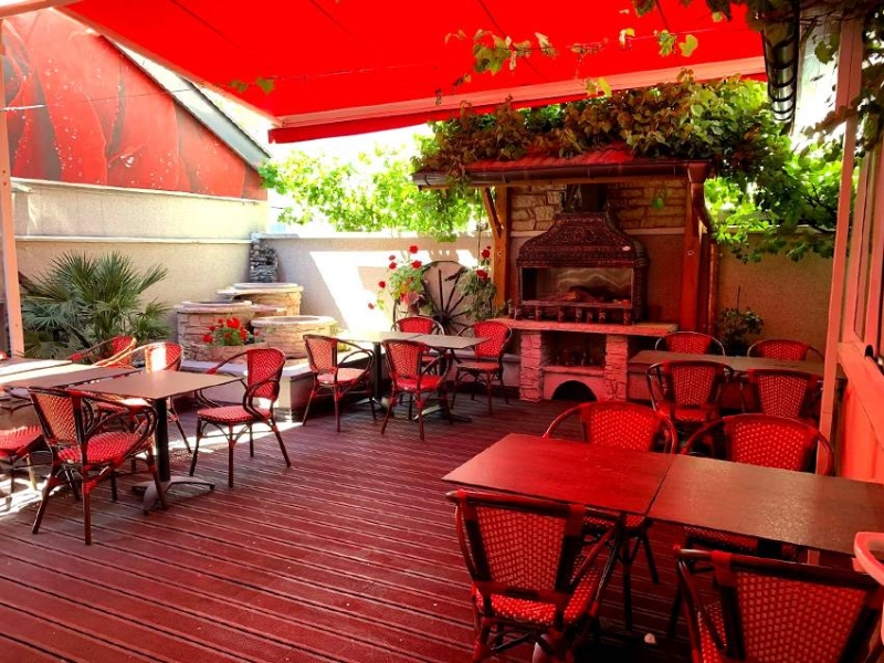 Galerie - La Rose Rouge - restaurant DECINES-CHARPIEU - Meilleur restaurant turc Lyon