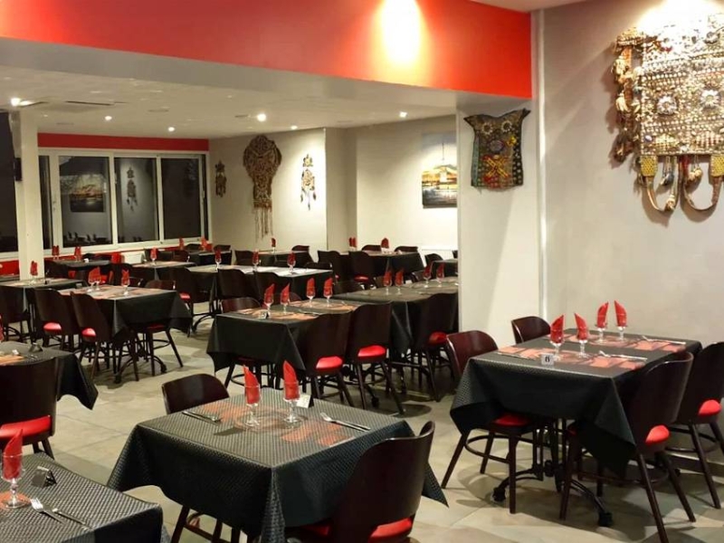 Galerie - La Rose Rouge - restaurant DECINES-CHARPIEU - Restaurant halal Decines