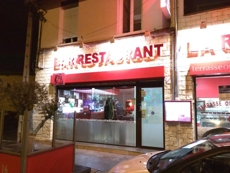 Galerie - La Rose Rouge - restaurant DECINES-CHARPIEU - top resto DECINES-CHARPIEU