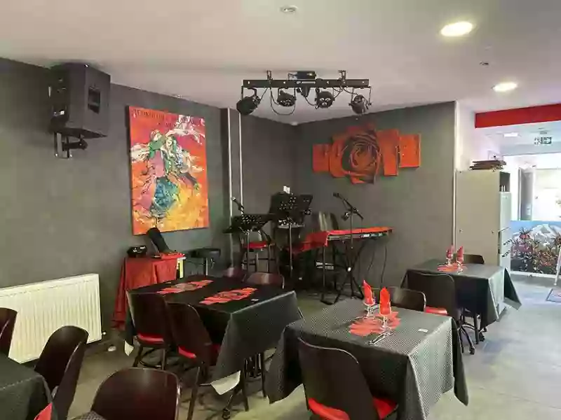 Galerie - La Rose Rouge - restaurant DECINES-CHARPIEU - restaurant sympa DECINES-CHARPIEU